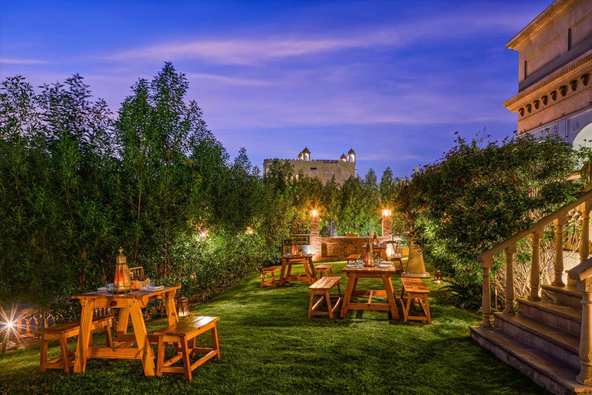 페어몬트 자이푸르 호텔 외부 사진 The Garden at The Westin