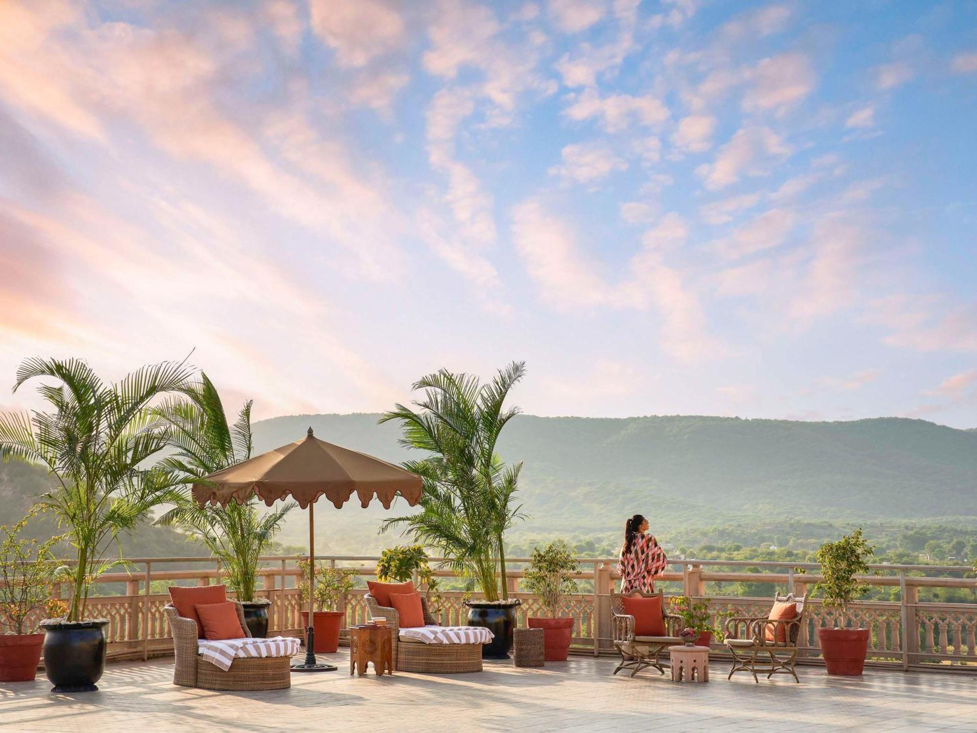 페어몬트 자이푸르 호텔 외부 사진 The Oberoi Udaivilas Palace